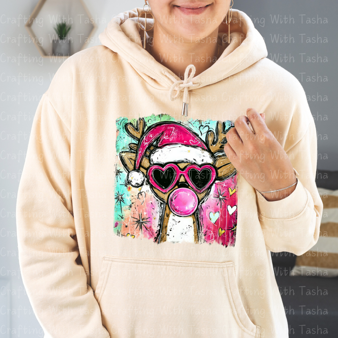Trendy Bubblegum Reindeer Christmas Design – Pink Heart Glasses DTF Transfer for Shirts, Hoodies & Tumblers
