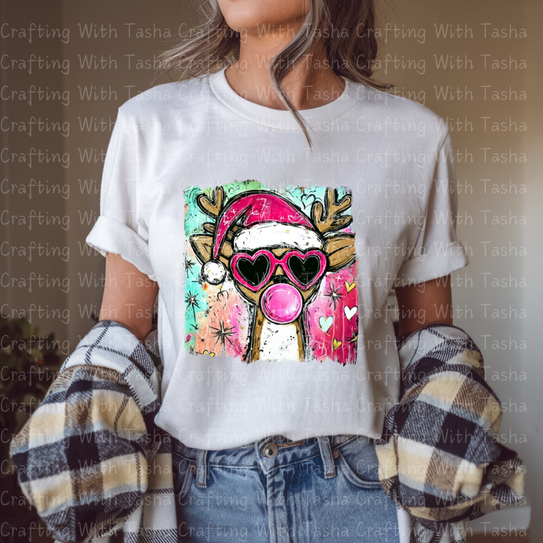 Trendy Bubblegum Reindeer Christmas Design – Pink Heart Glasses DTF Transfer for Shirts, Hoodies & Tumblers