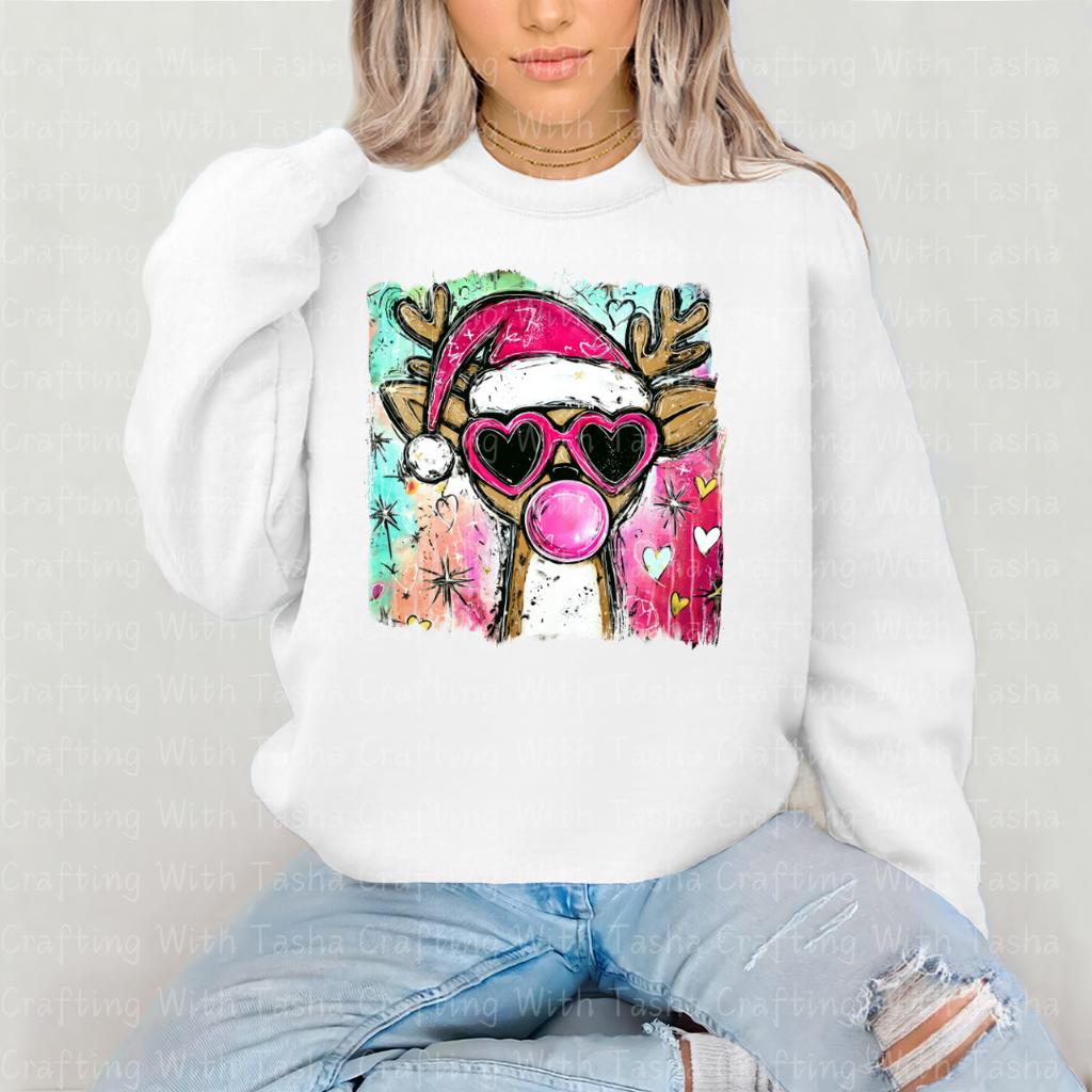 Trendy Bubblegum Reindeer Christmas Design – Pink Heart Glasses DTF Transfer for Shirts, Hoodies & Tumblers