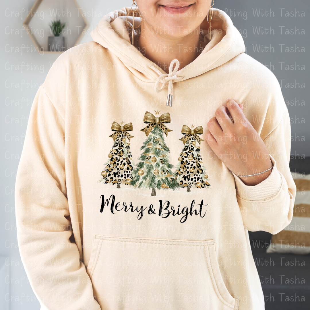 Merry & Bright Leopard and Gold Christmas Tree Design – Customizable DTF Transfer, T-Shirt, Crew Neck, Hoodie, or Cup Transfer
