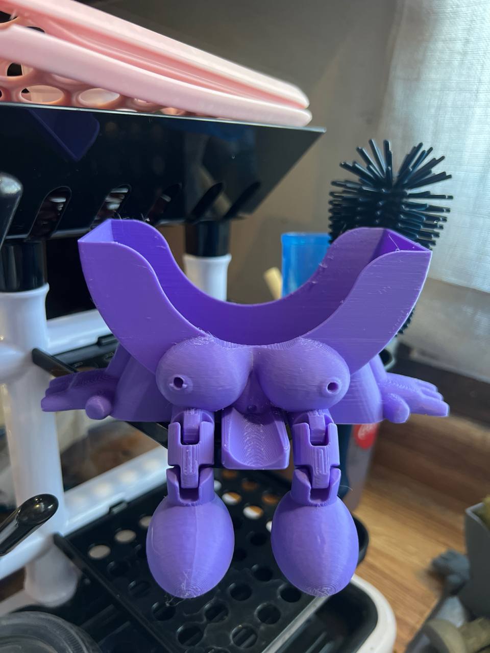 3D Printed Leaking Scrub Mommy Holder with Drain – Sponge Daddy & Scrub Mommy Sink Organizer