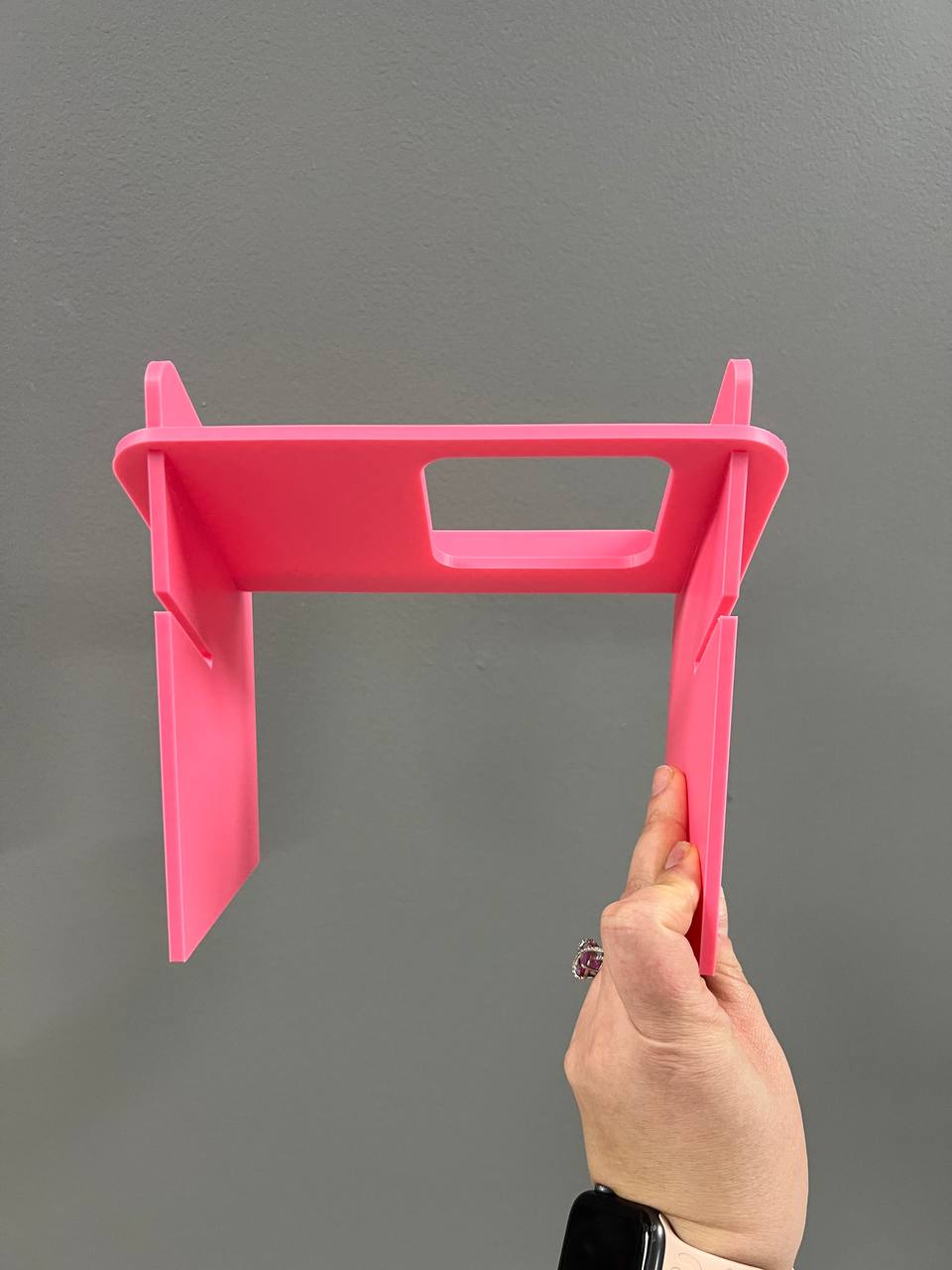 3D Printed Content Creator Phone Stand – Desk Mount for Filming & Streaming