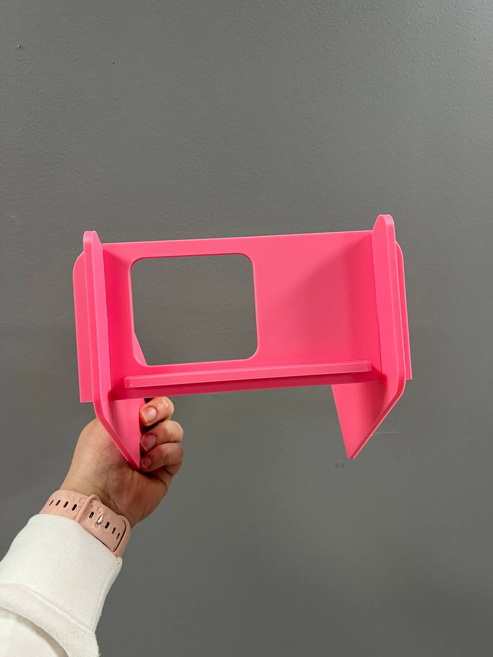 3D Printed Content Creator Phone Stand – Desk Mount for Filming & Streaming