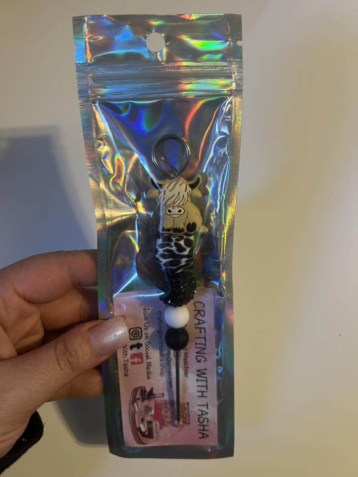 Highland Cow Crafter Pokey Pen – Black & White Beaded Weeding Tool for Vinyl, Resin & DIY Projects