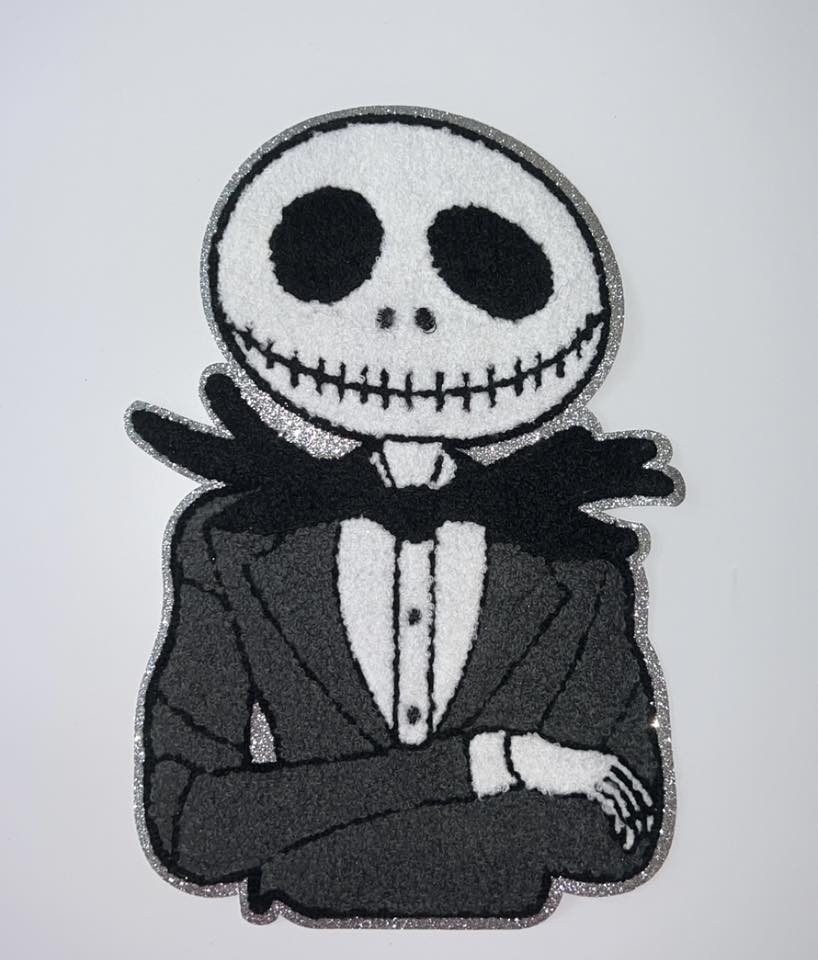 Dapper Skeleton Gentleman Iron-On Patch – Gothic Skull Character Appliqué