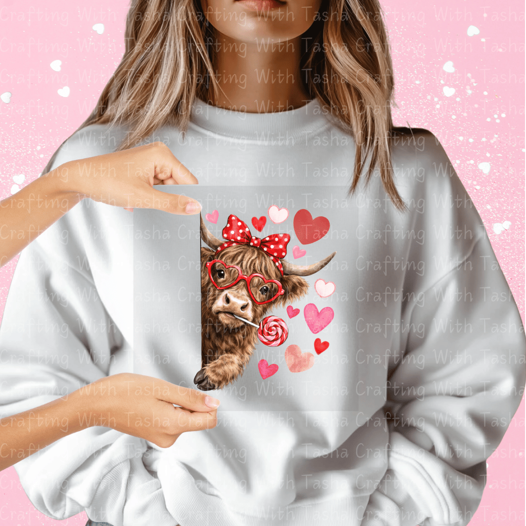 Valentine Highland Cow DTF Transfer – Cute Cow Artwork for Shirts & Cups (Variation 2)