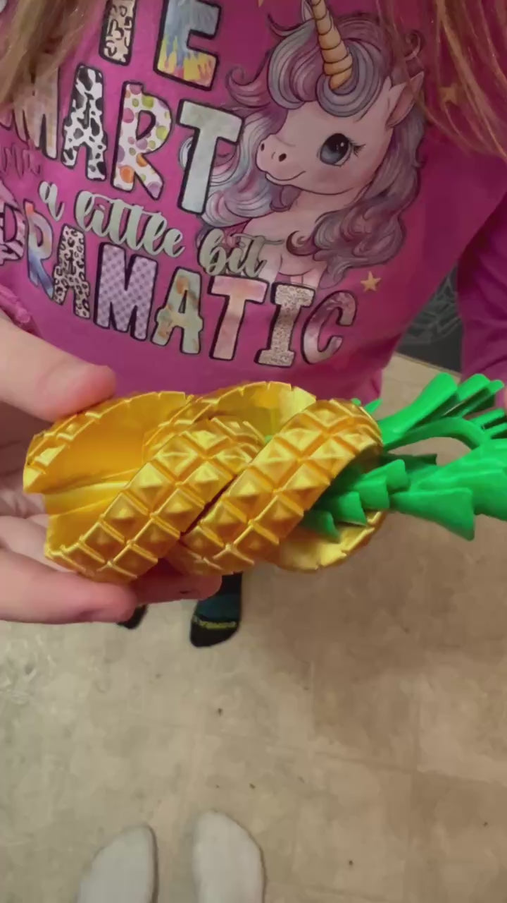 Articulated Pineapple Fidget Toy – 3D Printed Flexible Sensory Desk Toy | Tropical Flex Figure
